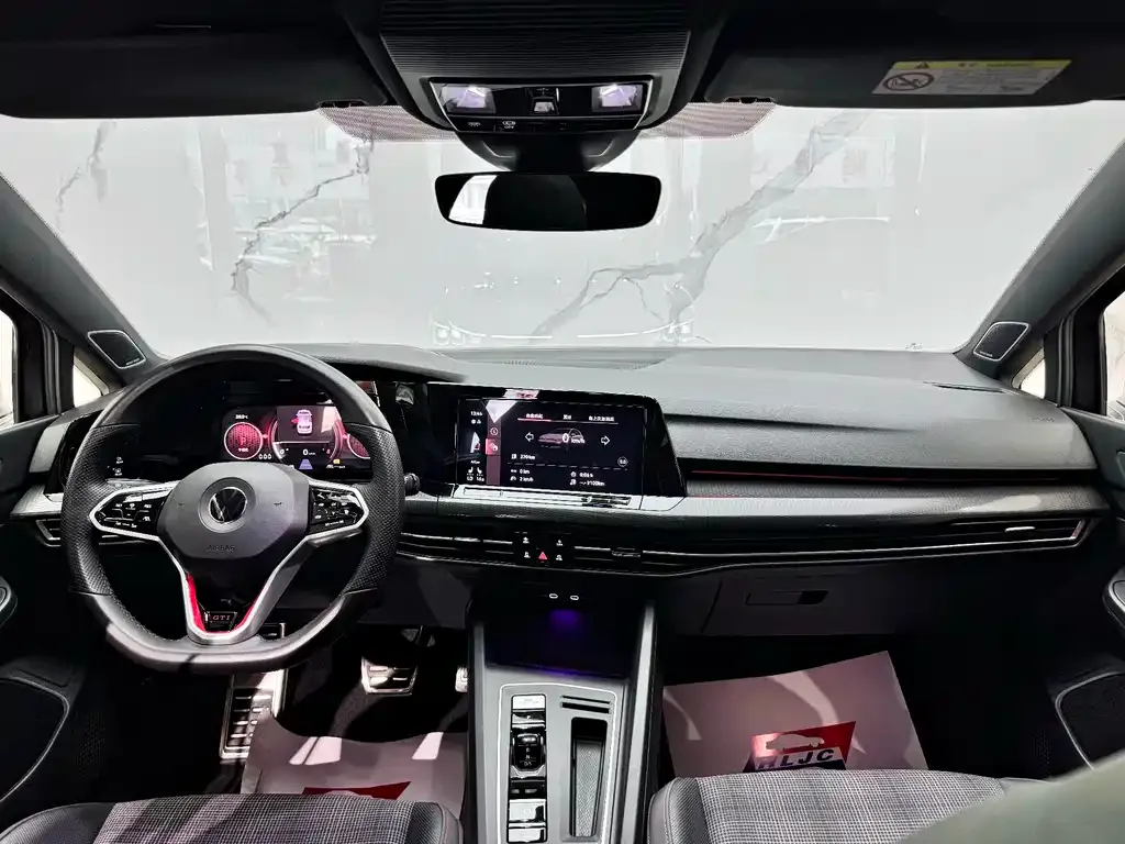 Volkswagen Golf GTI 2023 из CN, фото 8
