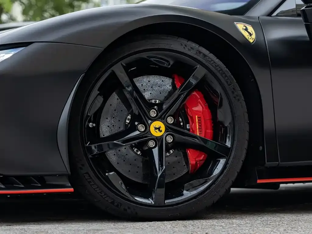 Ferrari SF90 — фото 6