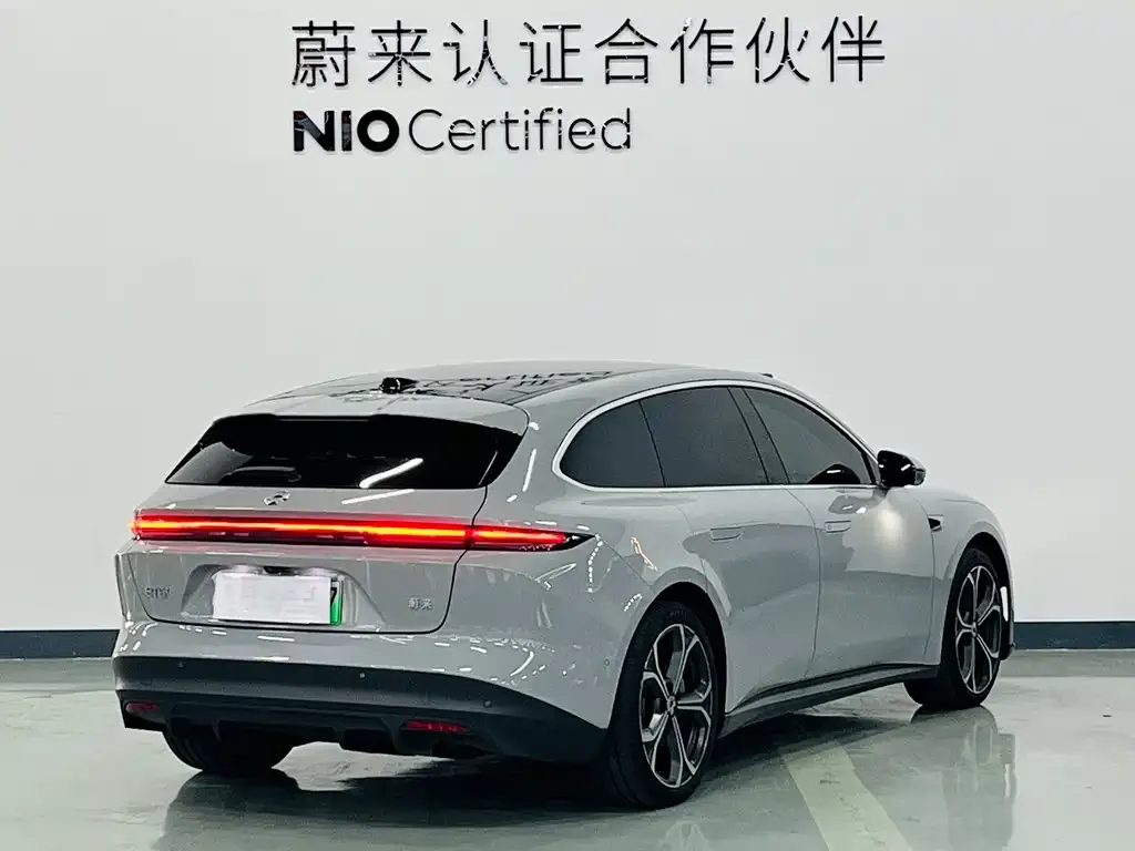 NIO ET5T 2024 из CN, фото 8