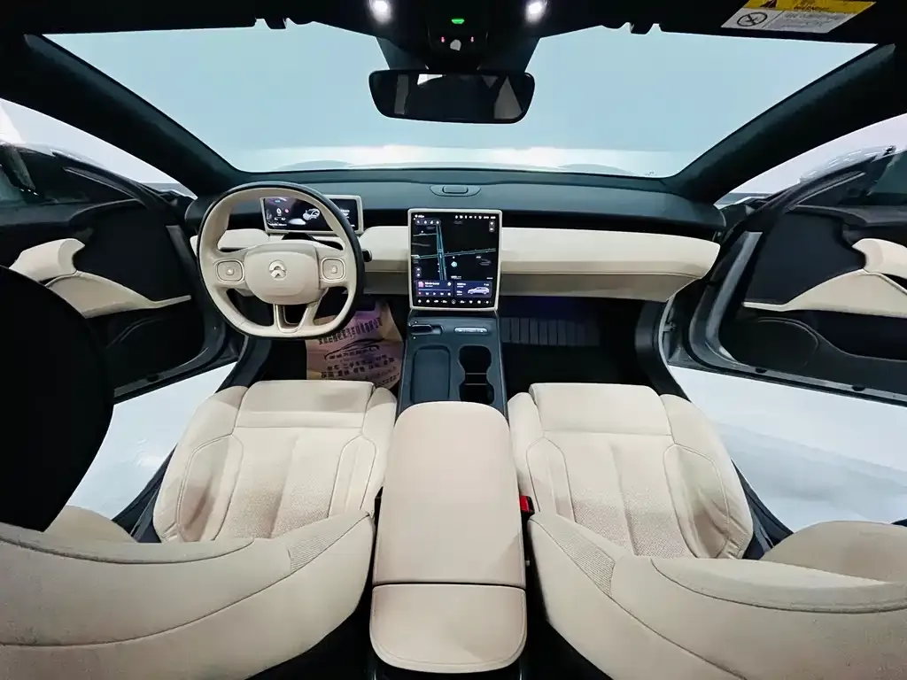 NIO ET5T 2024 из CN, фото 7