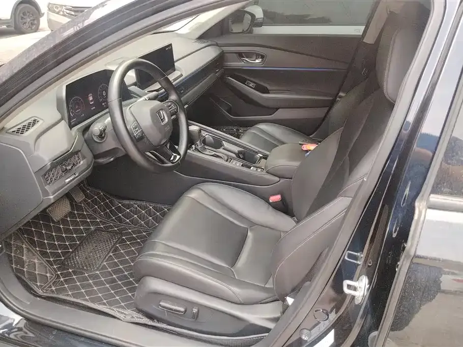 Honda Accord — фото 3