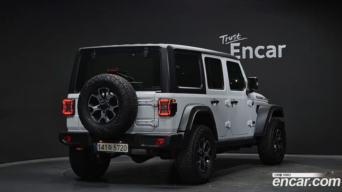 Jeep Wrangler 2021 из KR, фото 3