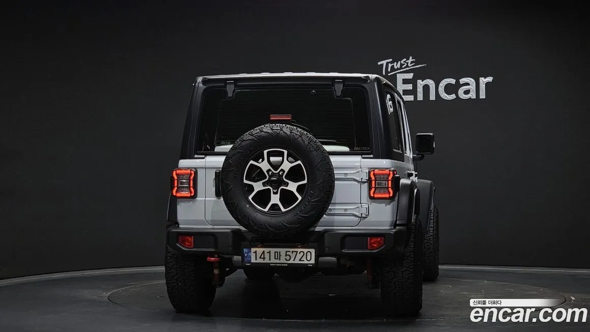 Jeep Wrangler 2021 из KR, фото 2