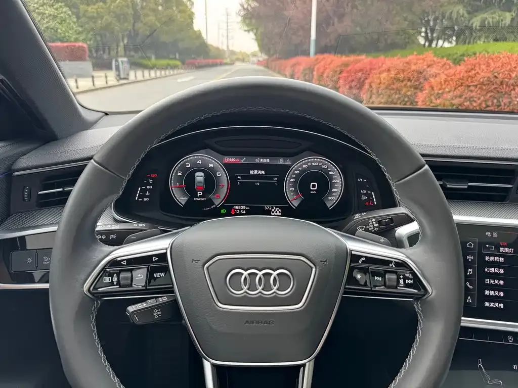 Audi A6L — фото 3