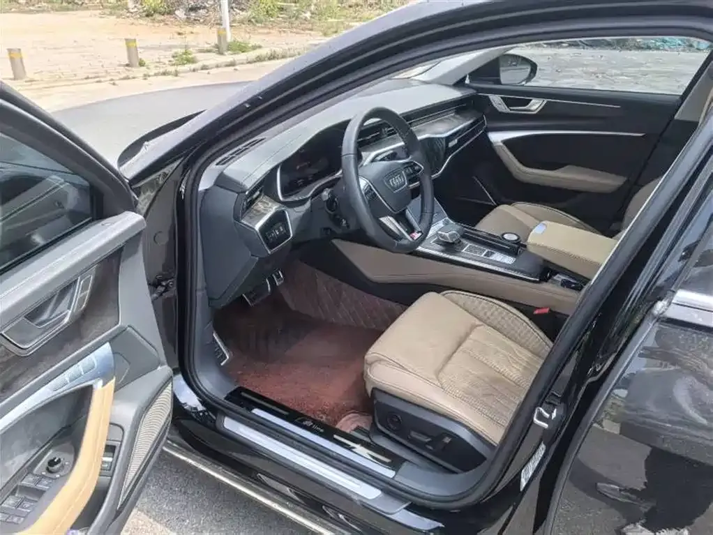 Audi A6L 2021 из CN, фото 2