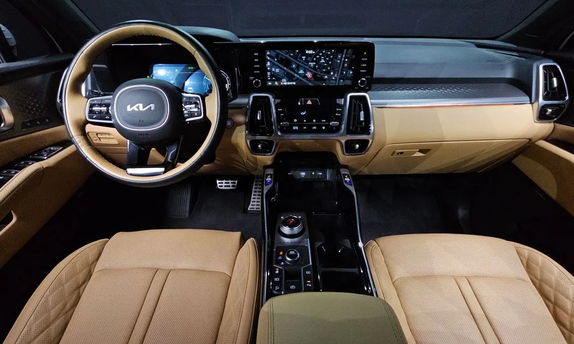 Kia Sorento — фото 8