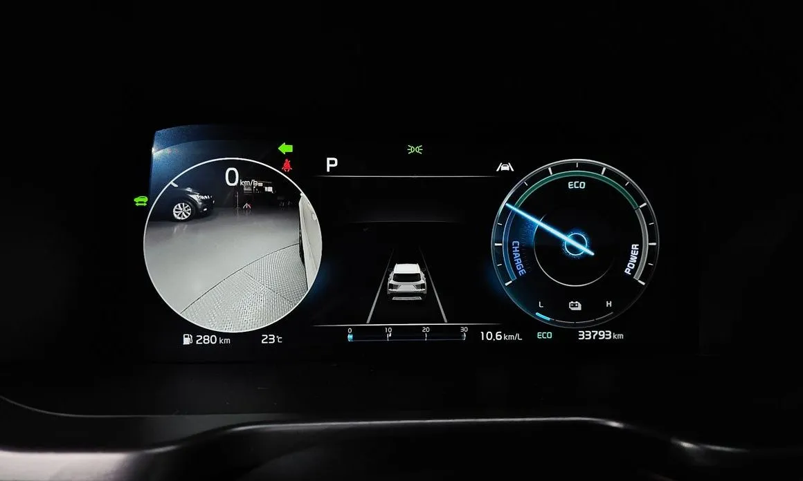 Kia Sorento — фото 10