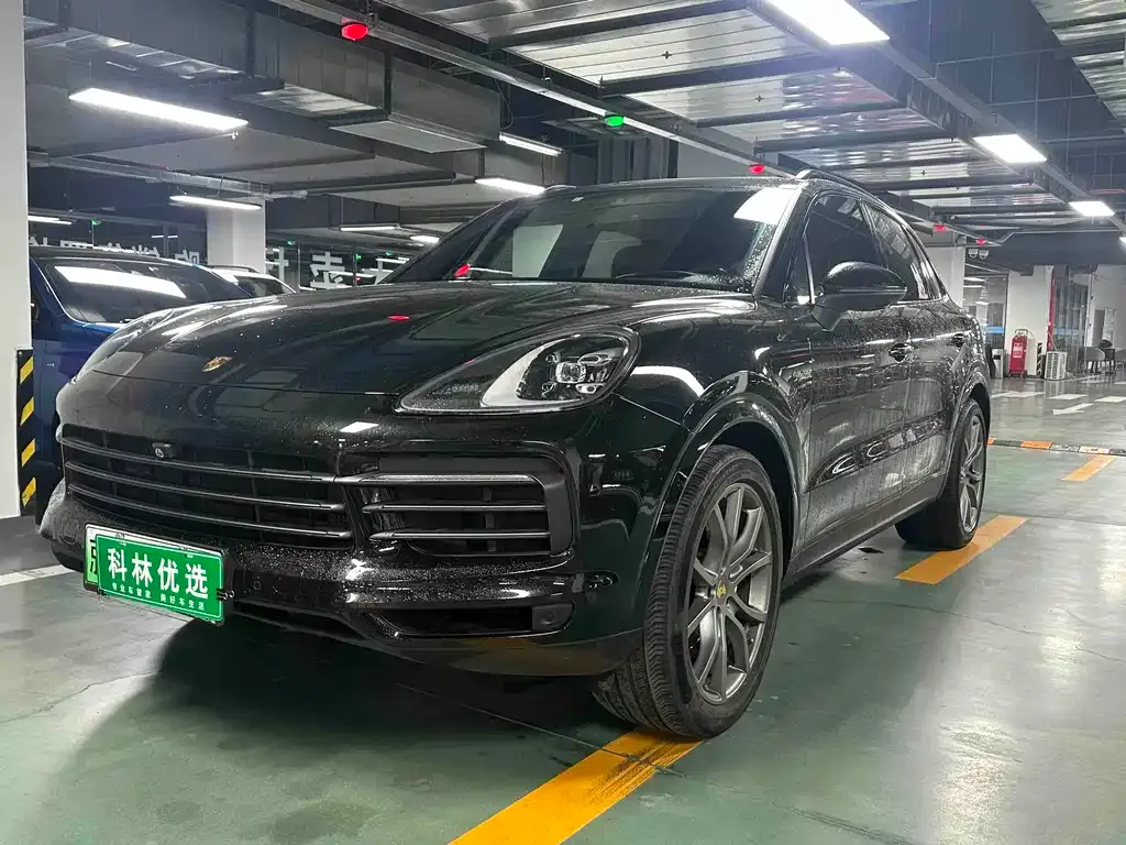 Porsche Cayenne Hybrid — фото 1