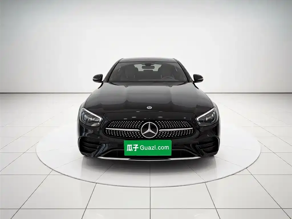 Mercedes-Benz E-Class — фото 6