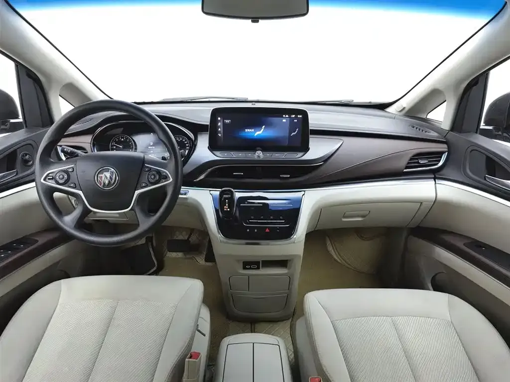 Buick GL8 2023 из CN, фото 7