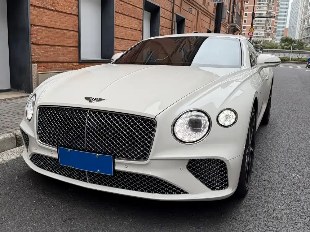 Bentley Continental — фото 1
