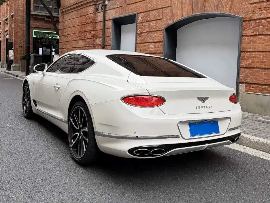 Bentley Continental — фото 6