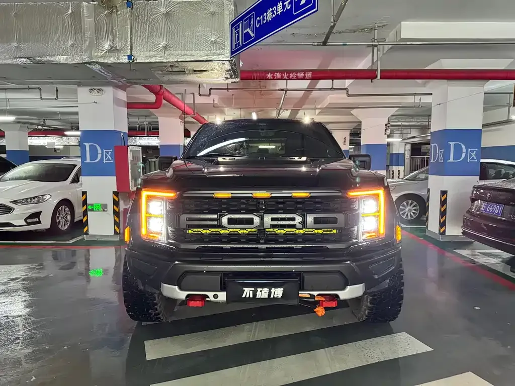Ford F-150 Raptor — фото 8