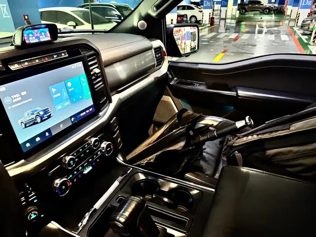 Ford F-150 Raptor — фото 10