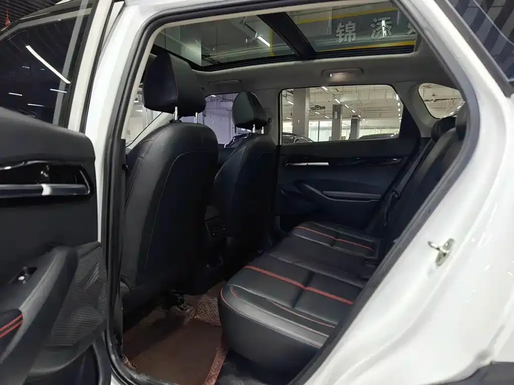 Kia KX3 — фото 3