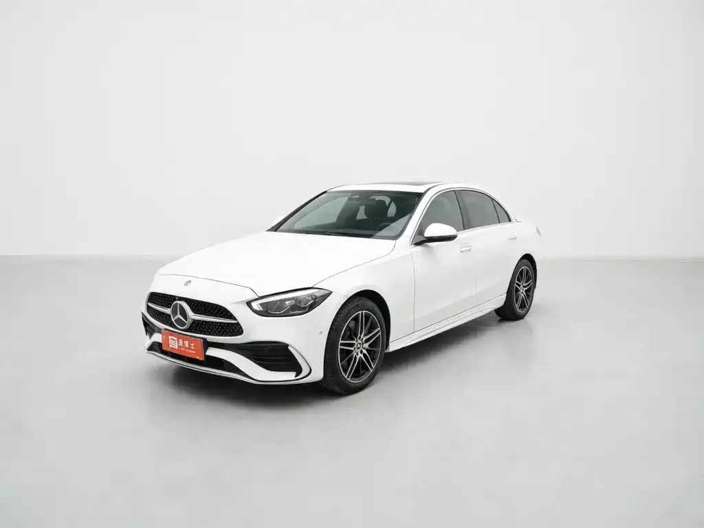 Mercedes-Benz C-Class — фото 1