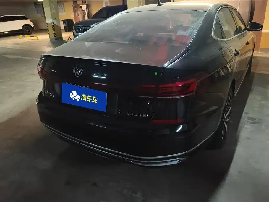 Volkswagen Passat — фото 4