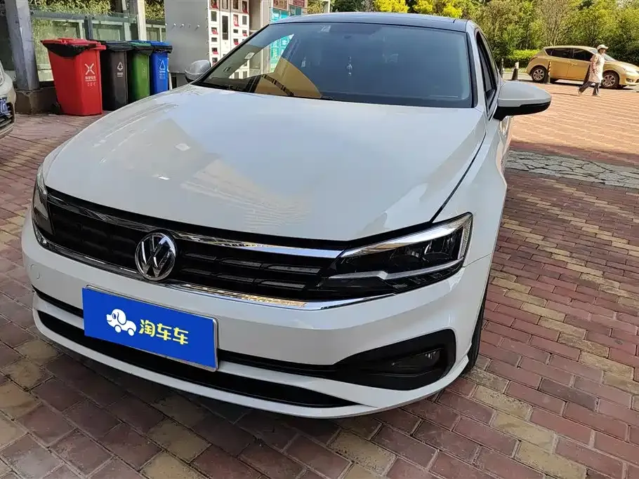 Volkswagen Lamando