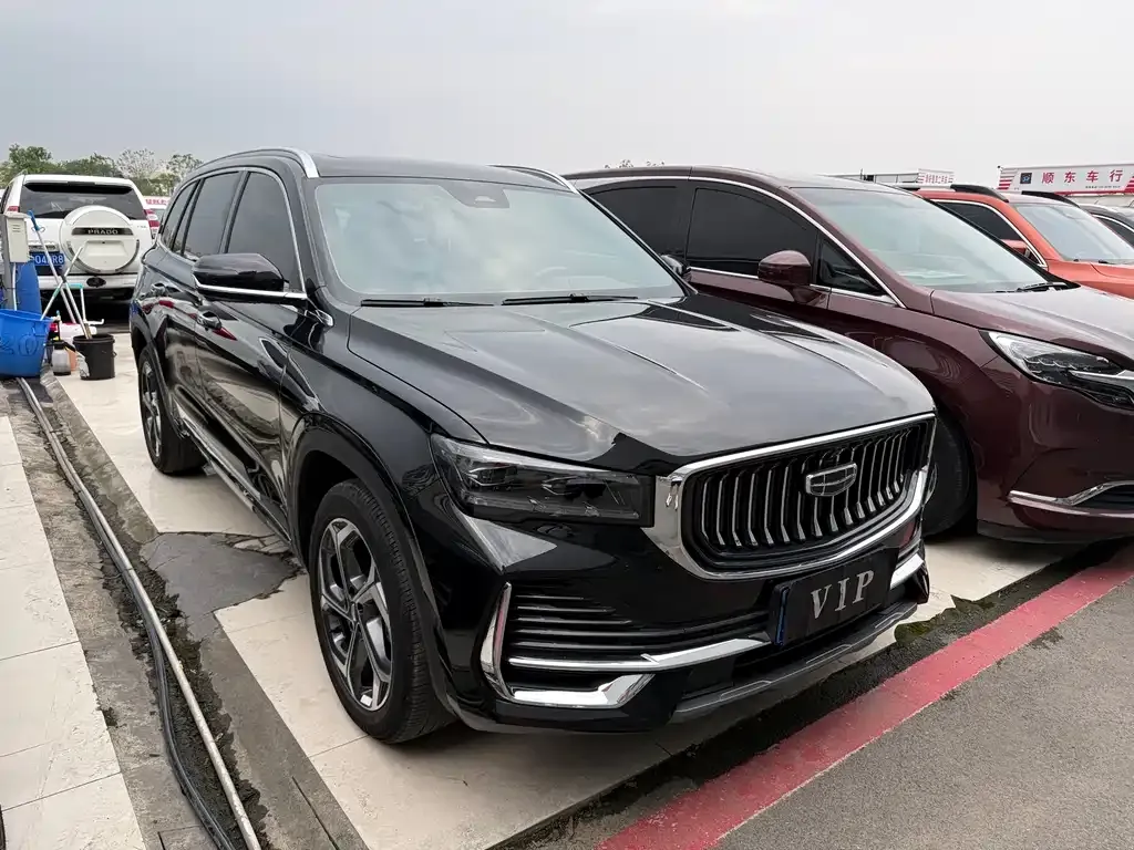 Geely Xingyue L — фото 6