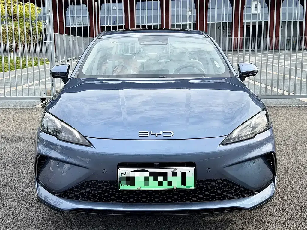 BYD Seal 05 DM-i — фото 2
