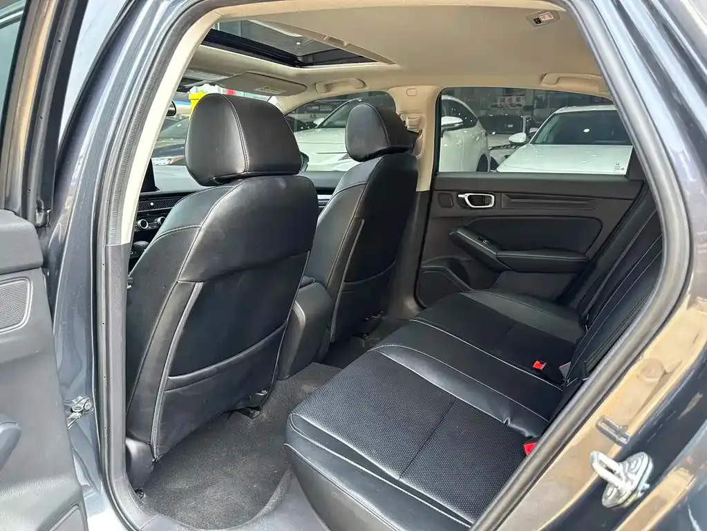 Honda Civic — фото 6