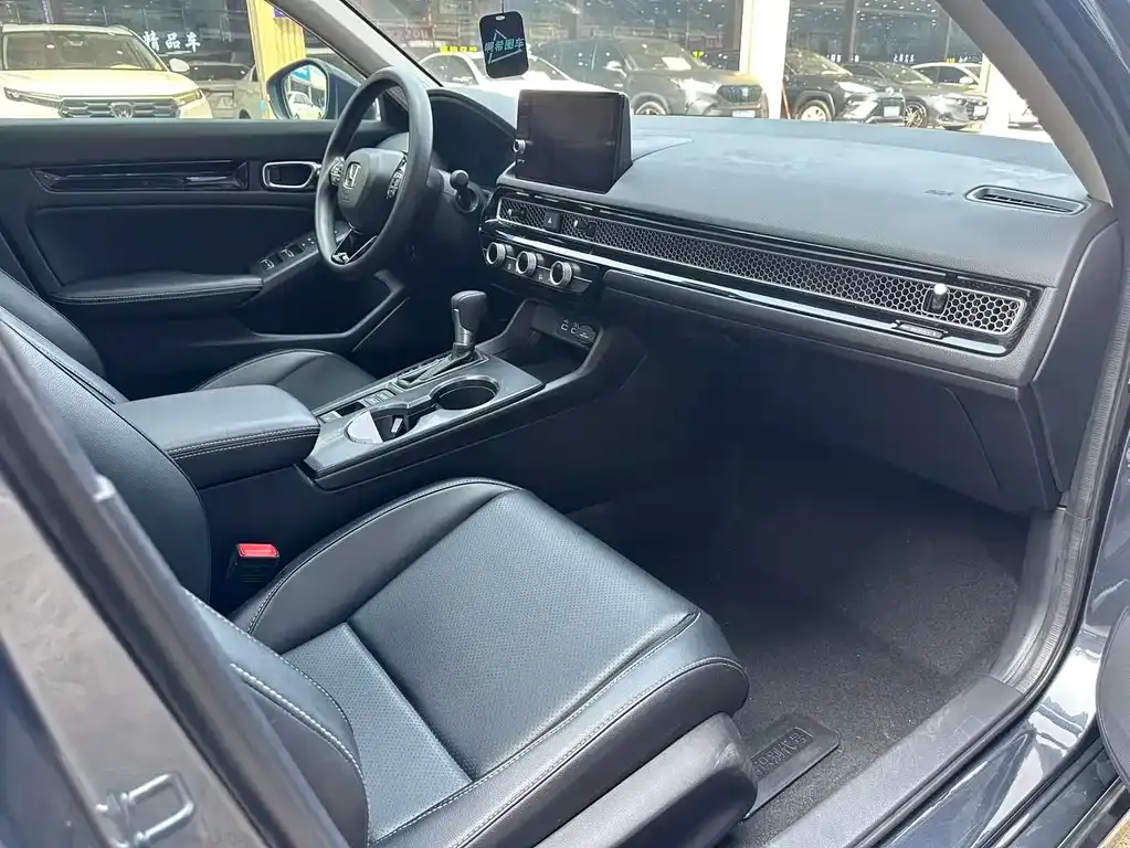 Honda Civic — фото 9