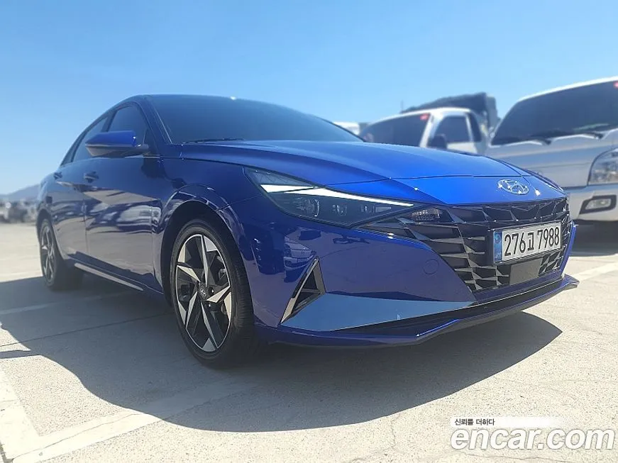 Hyundai AVANTE — фото 1