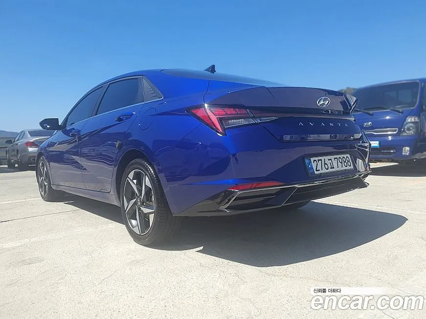 Hyundai AVANTE — фото 10