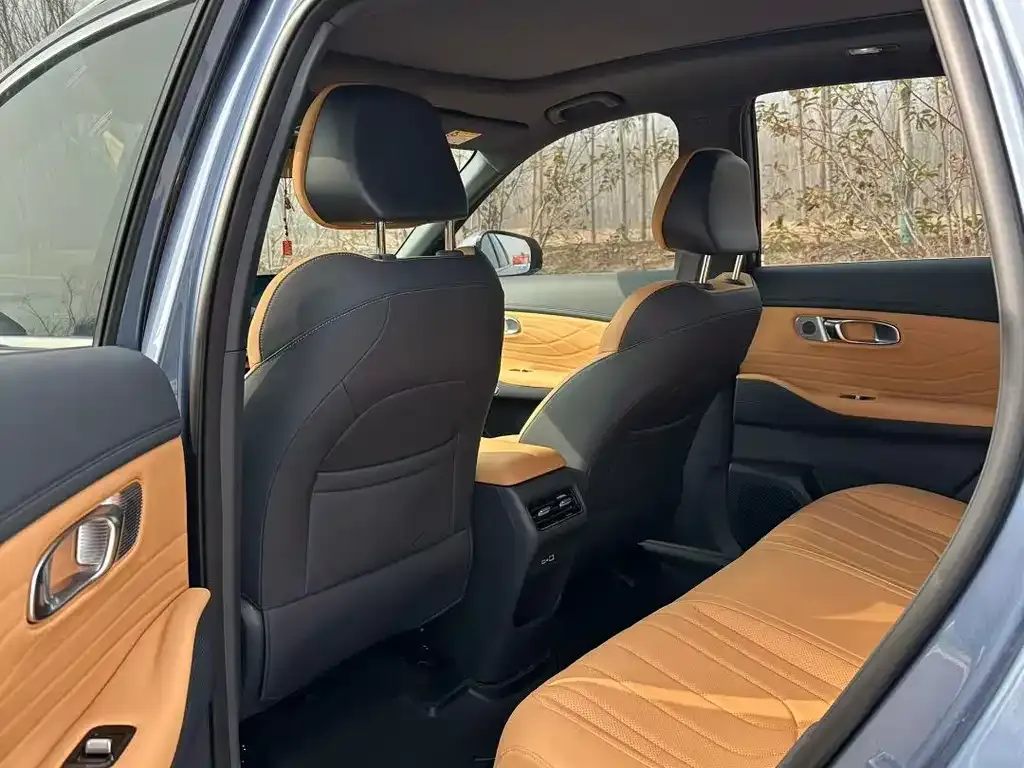 Geely Galaxy Xingjian 7 2025 из CN, фото 6