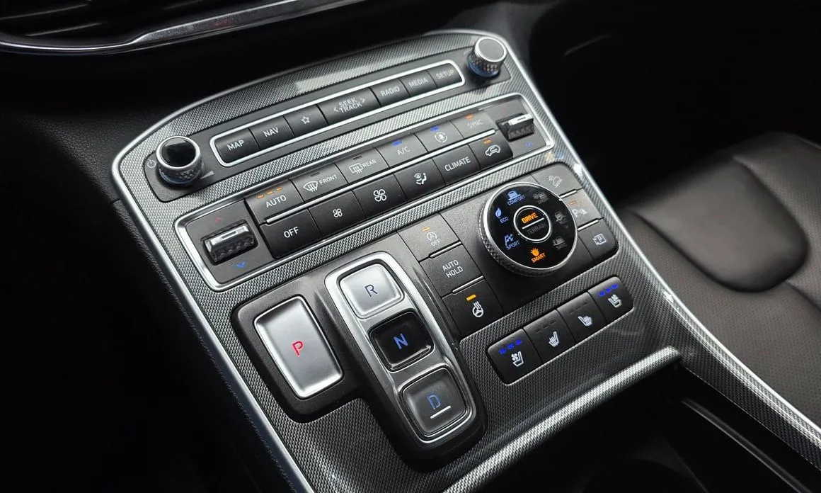 Hyundai Santafe — фото 10