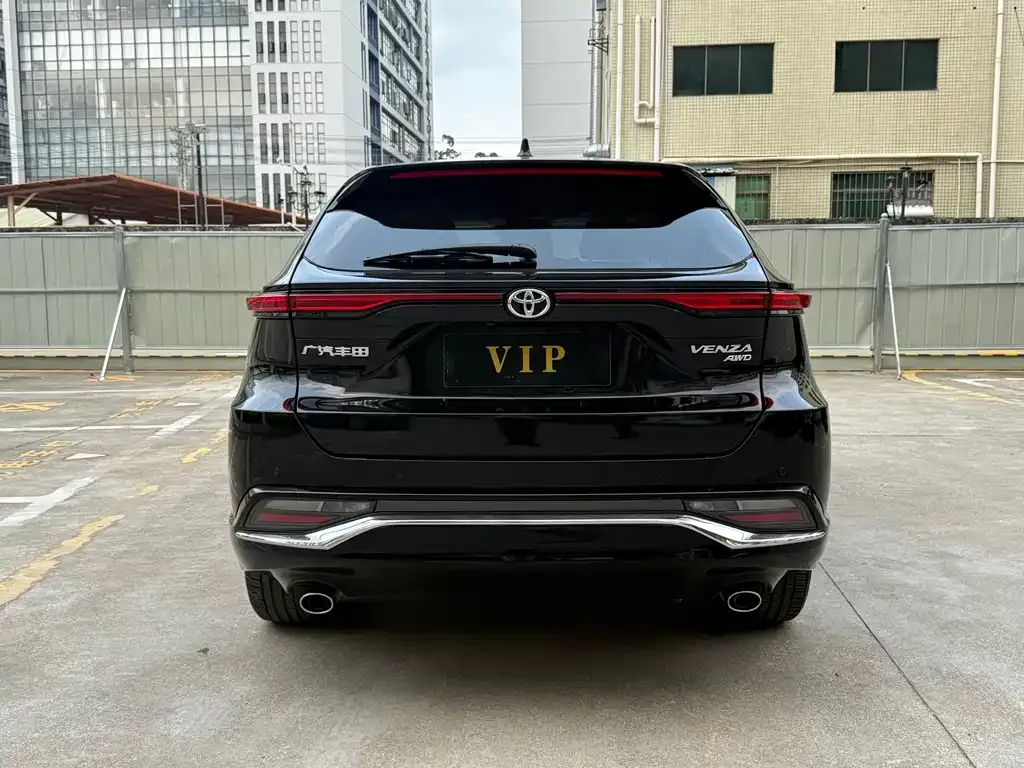 Toyota Venza 2022 из CN, фото 2