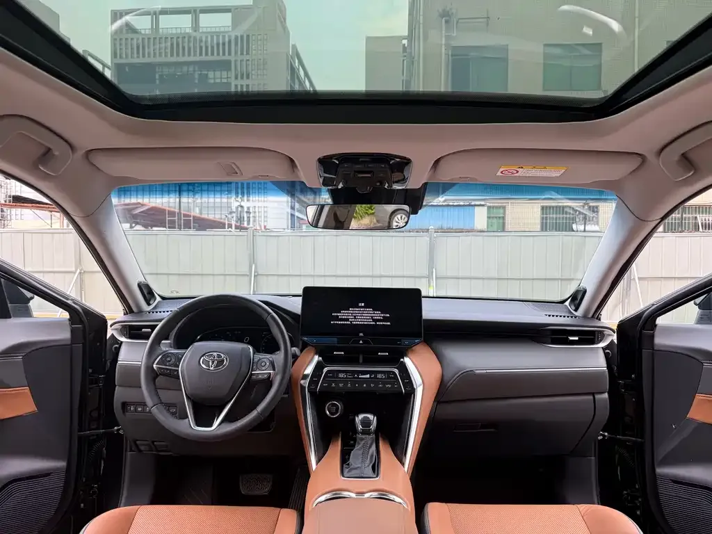 Toyota Venza 2022 из CN, фото 10