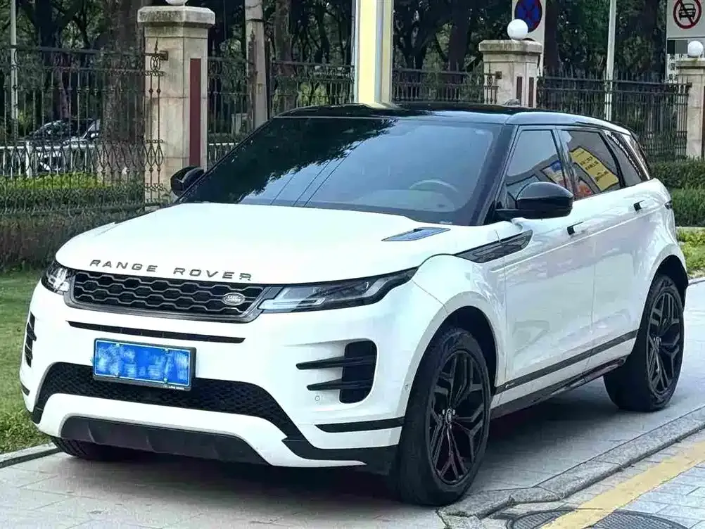 Land Rover Evoque — фото 1