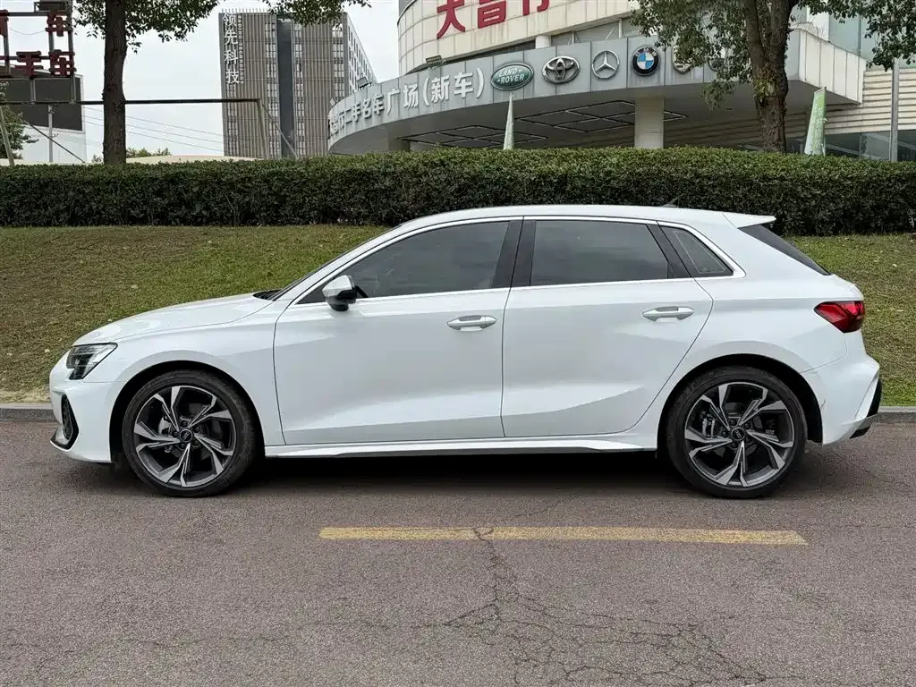 Audi A3 — фото 5