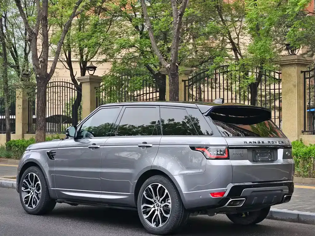 Land Rover Sport — фото 8