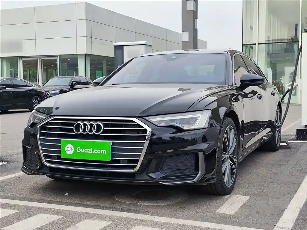 Audi A6L 2021 из CN, фото 9