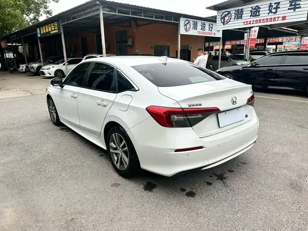 Honda Civic — фото 5