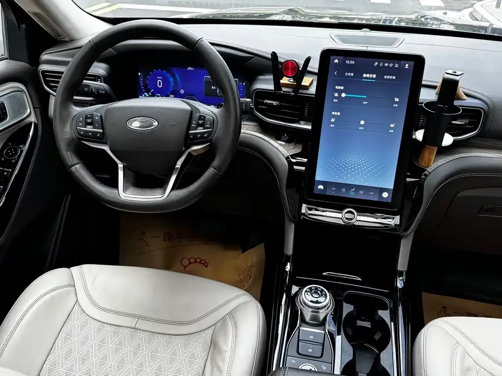 Ford Explorer 2021 из CN, фото 5