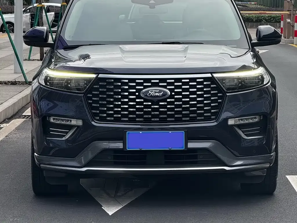 Ford Explorer 2021 из CN, фото 6