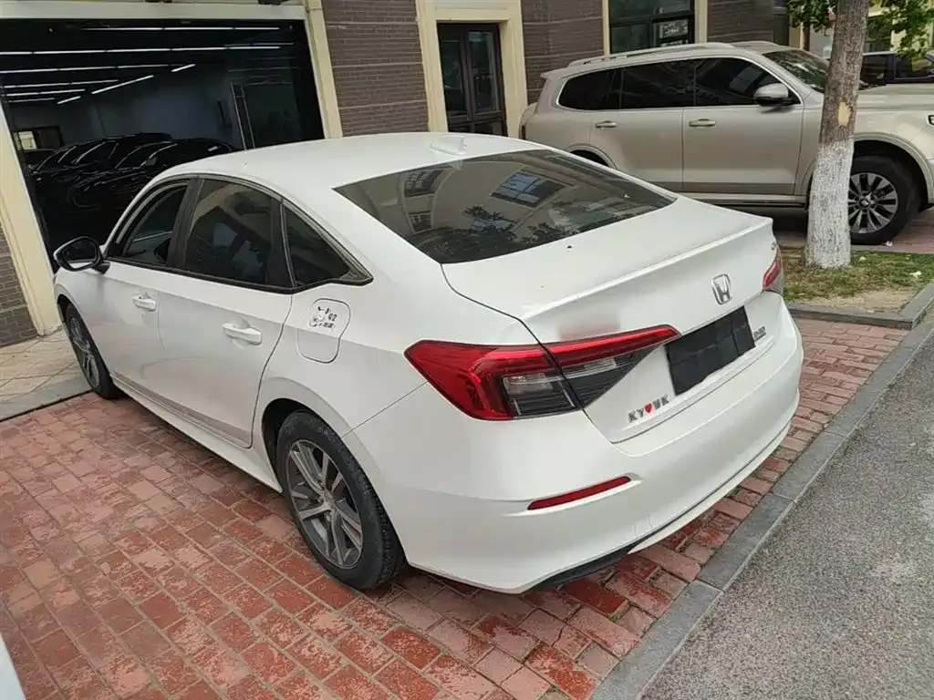 Honda Civic — фото 4