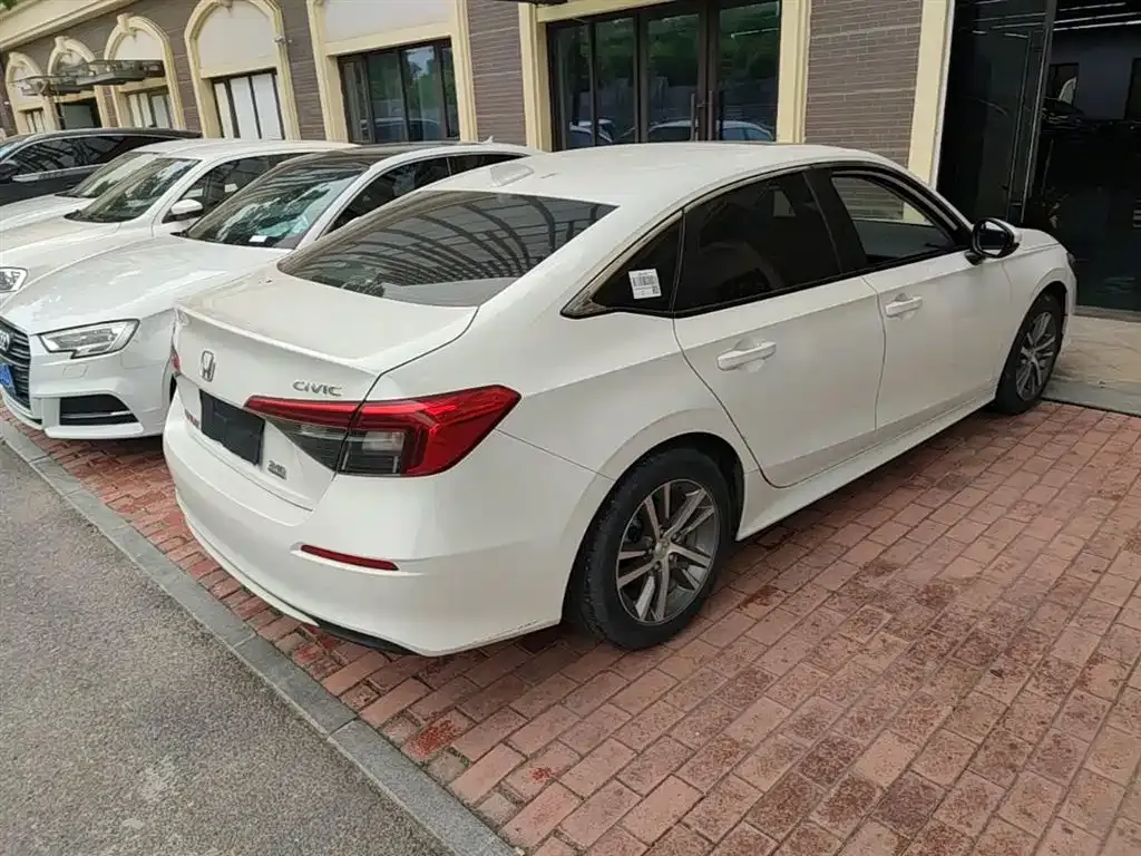 Honda Civic — фото 2