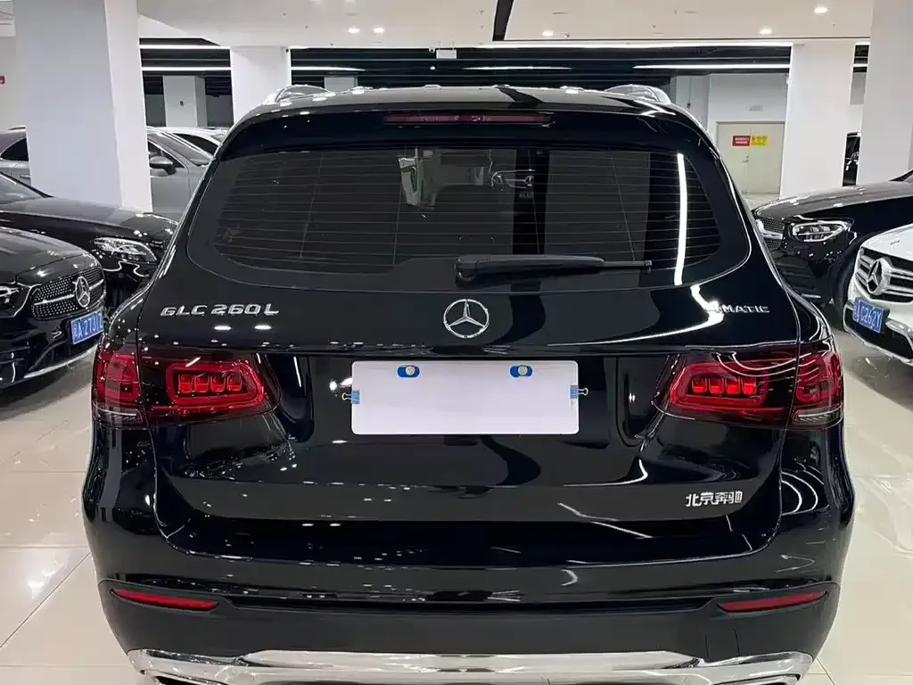 Mercedes-Benz GLC — фото 6