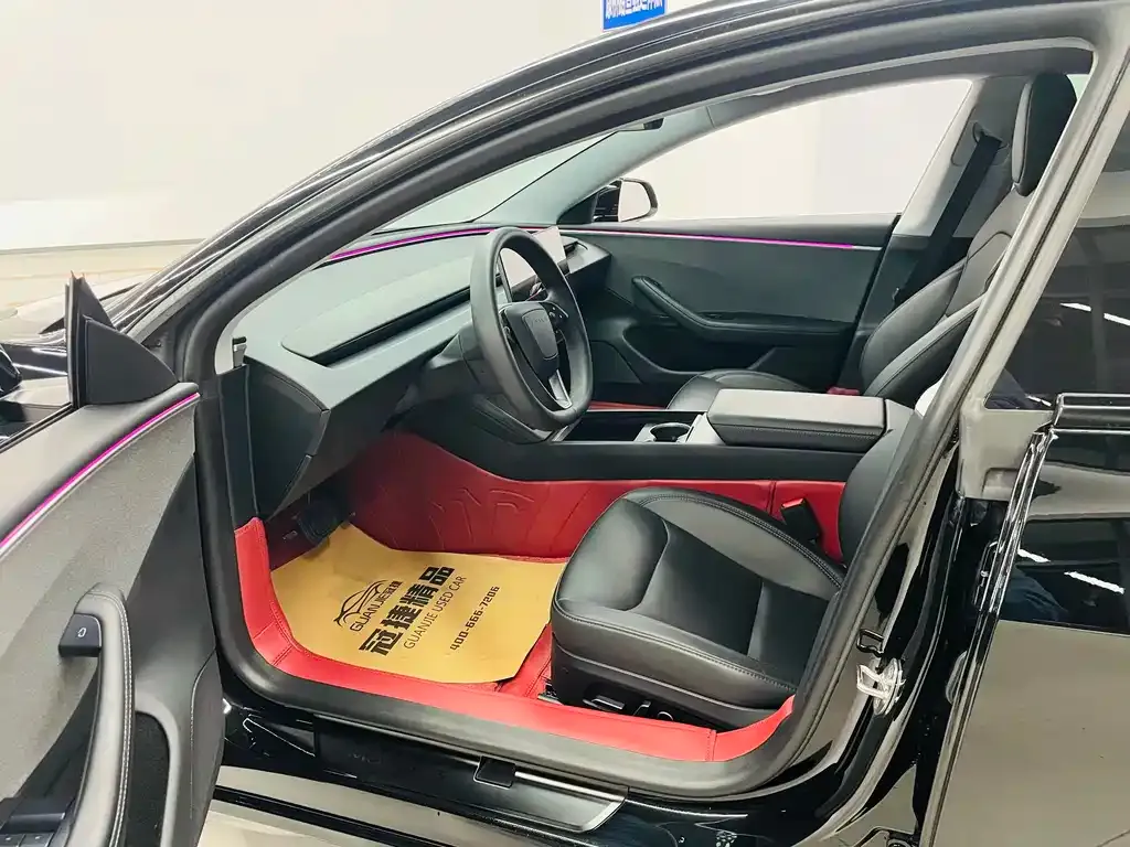 Tesla Model 3 — фото 6