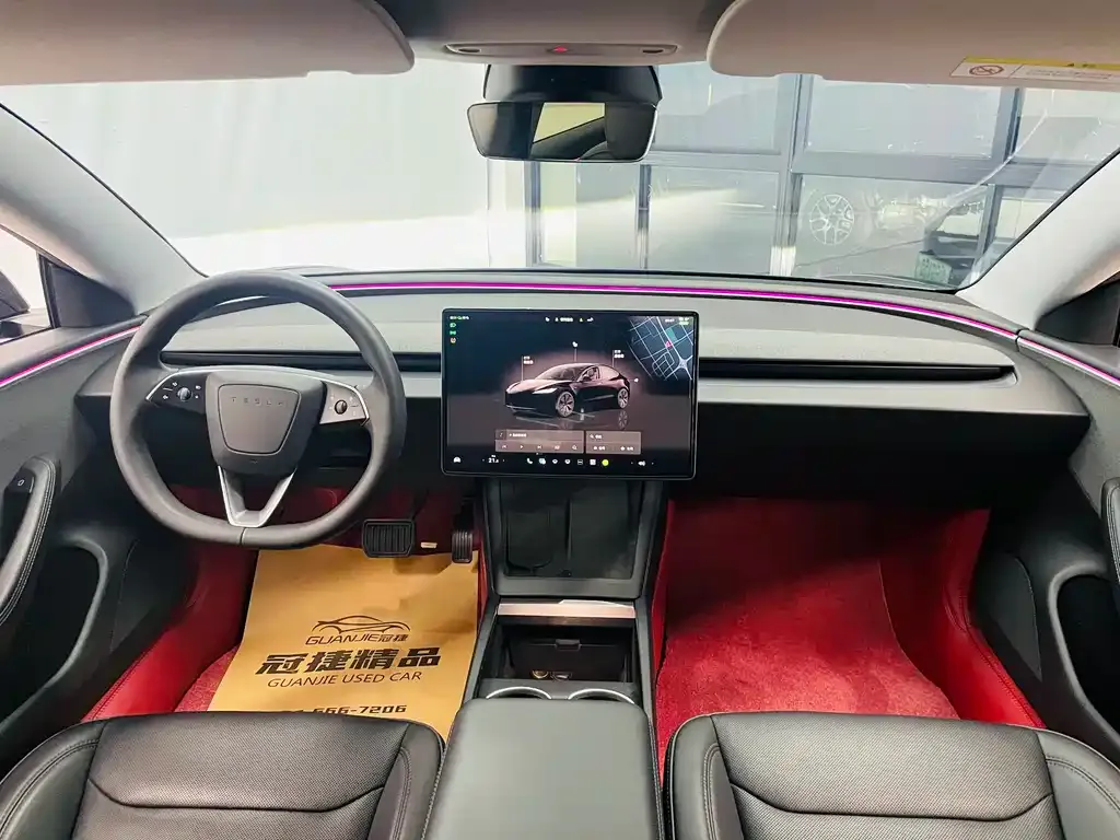 Tesla Model 3 — фото 3
