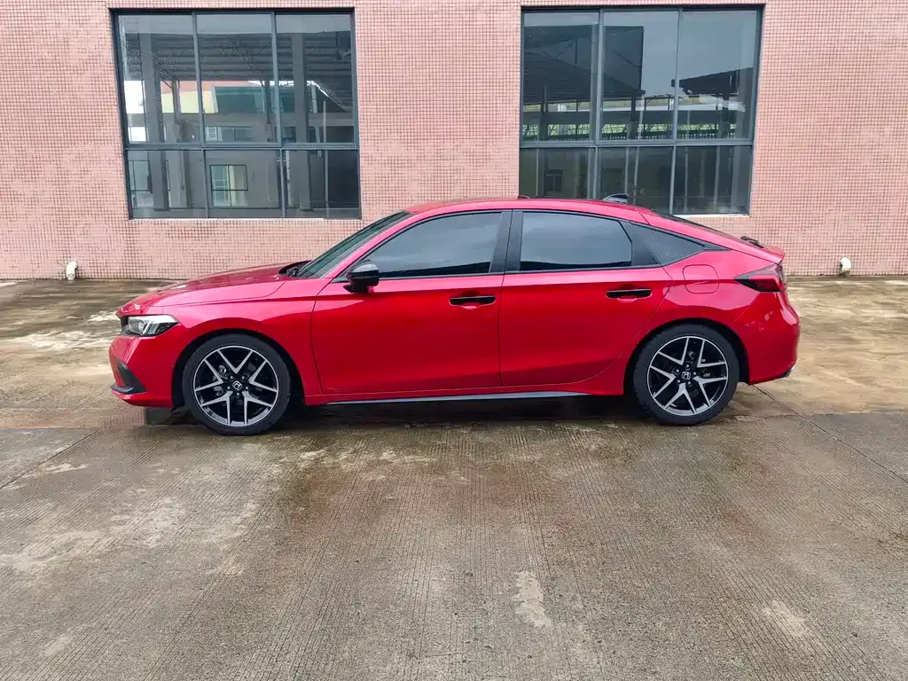 Honda Civic — фото 10