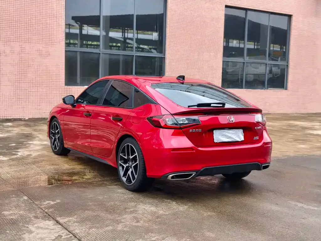 Honda Civic — фото 8