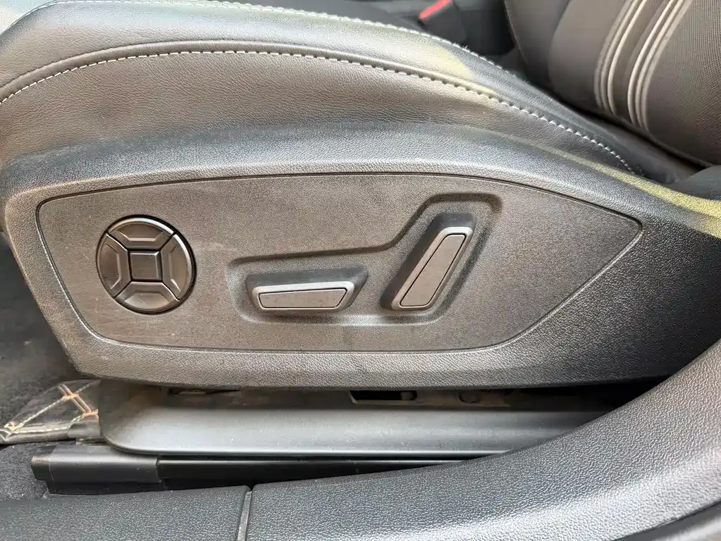 Audi A3 — фото 10