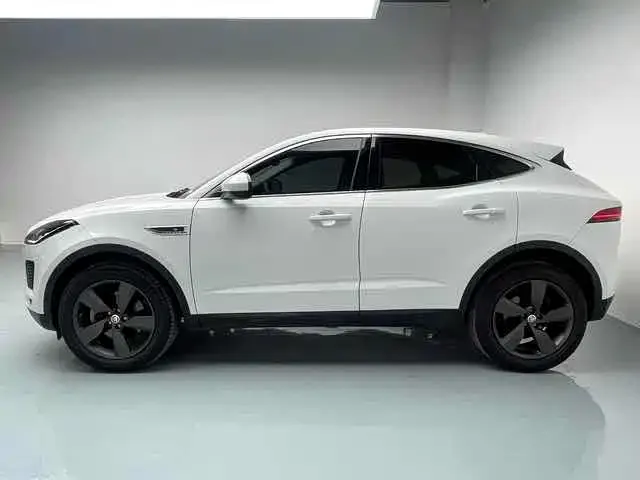 Jaguar E-PACE 2021 из CN, фото 4