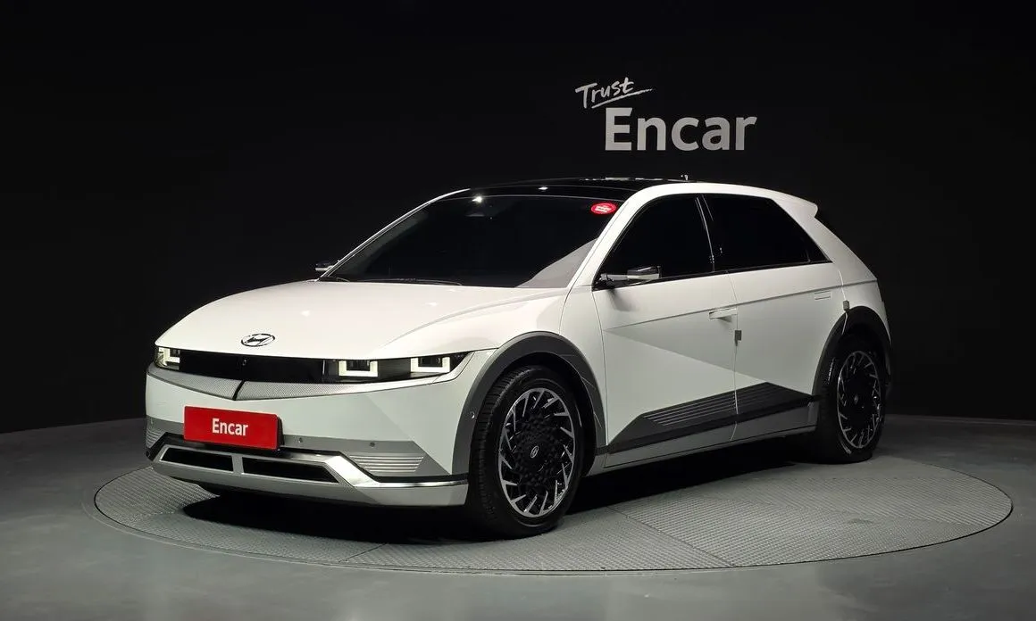 Hyundai Ioniq5 — фото 1
