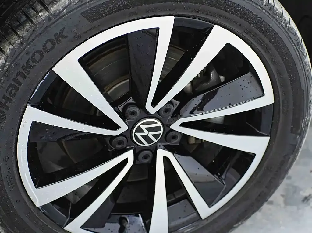 Volkswagen Tharu — фото 8